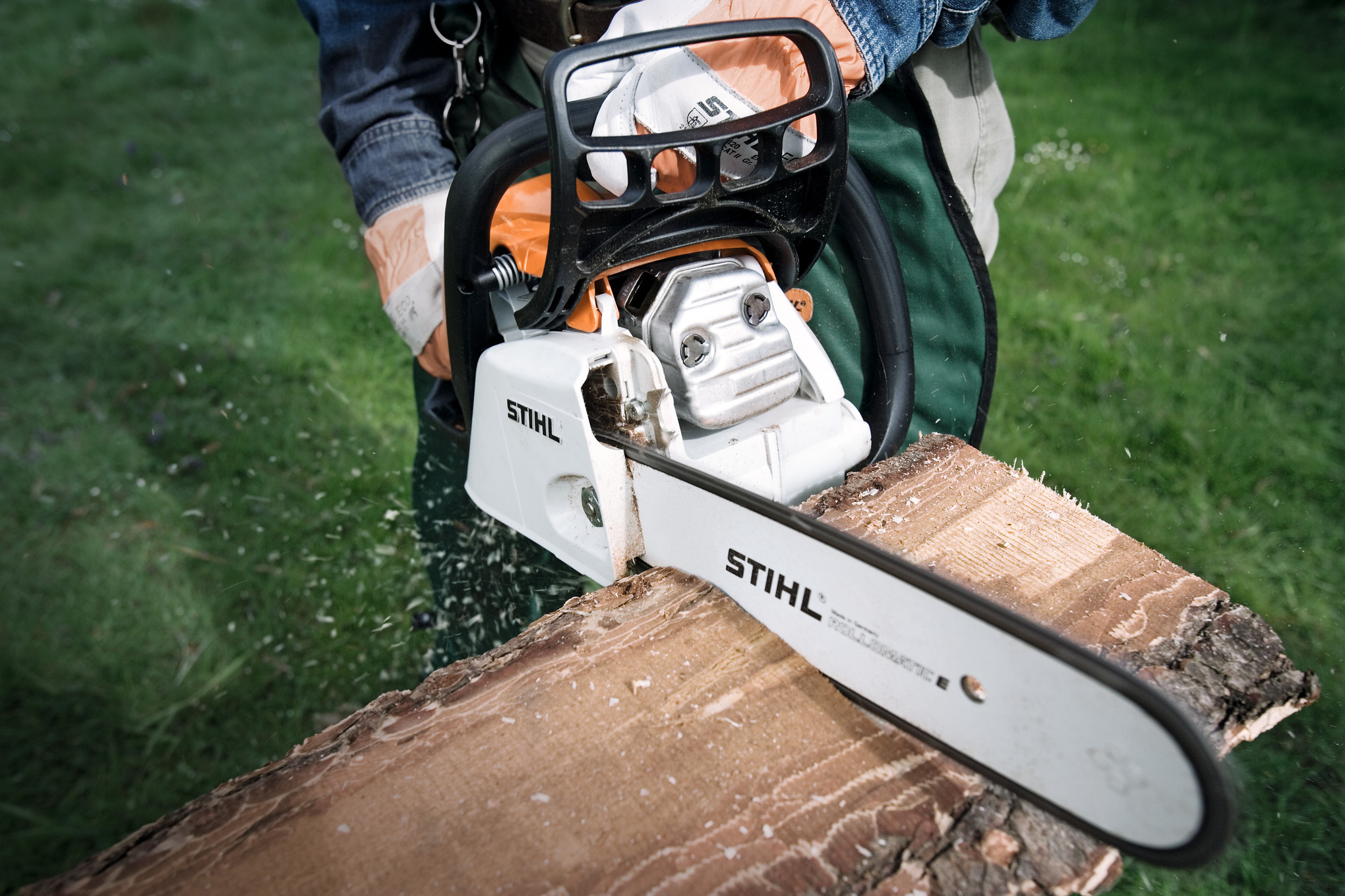 Куфар купить штиль. Stihl ms211c. Stihl MS 211. Бензопила Stihl MS 211 14. Бензопила Stihl MS 230.