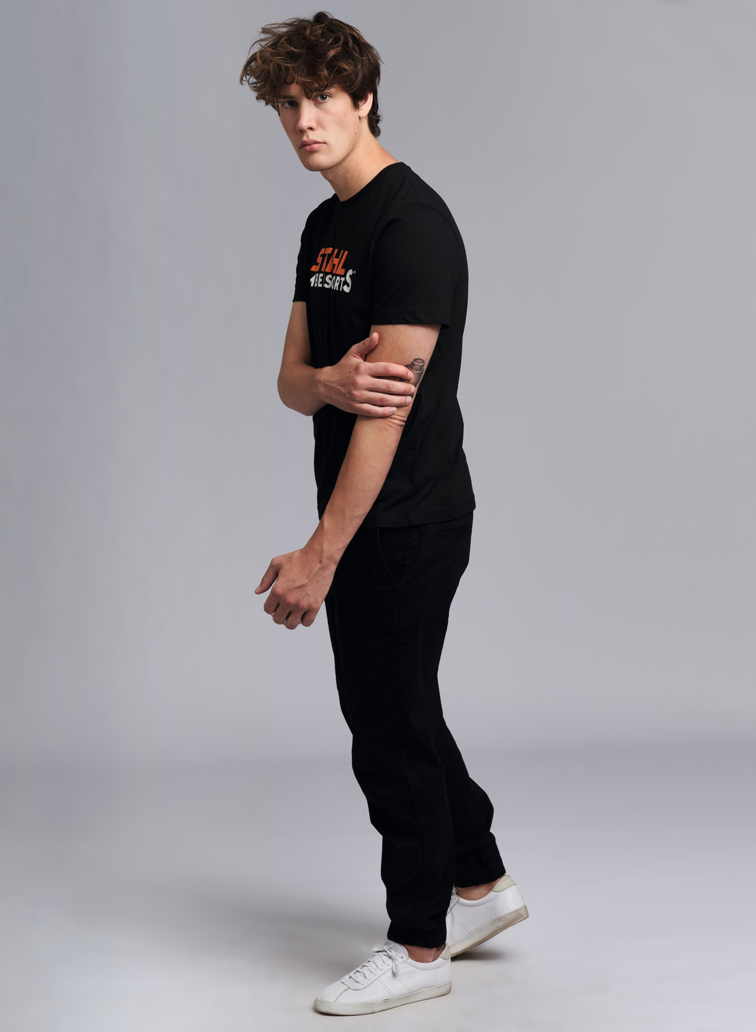 T-Shirt  LOGO CHEST Unisex