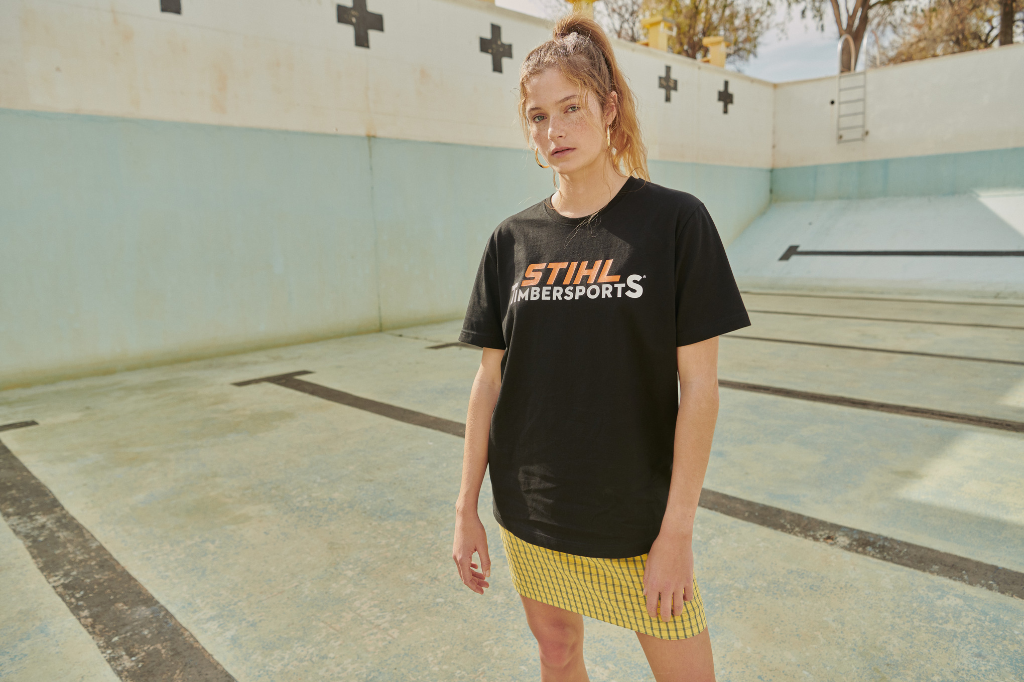 T-Shirt  LOGO CHEST Unisex