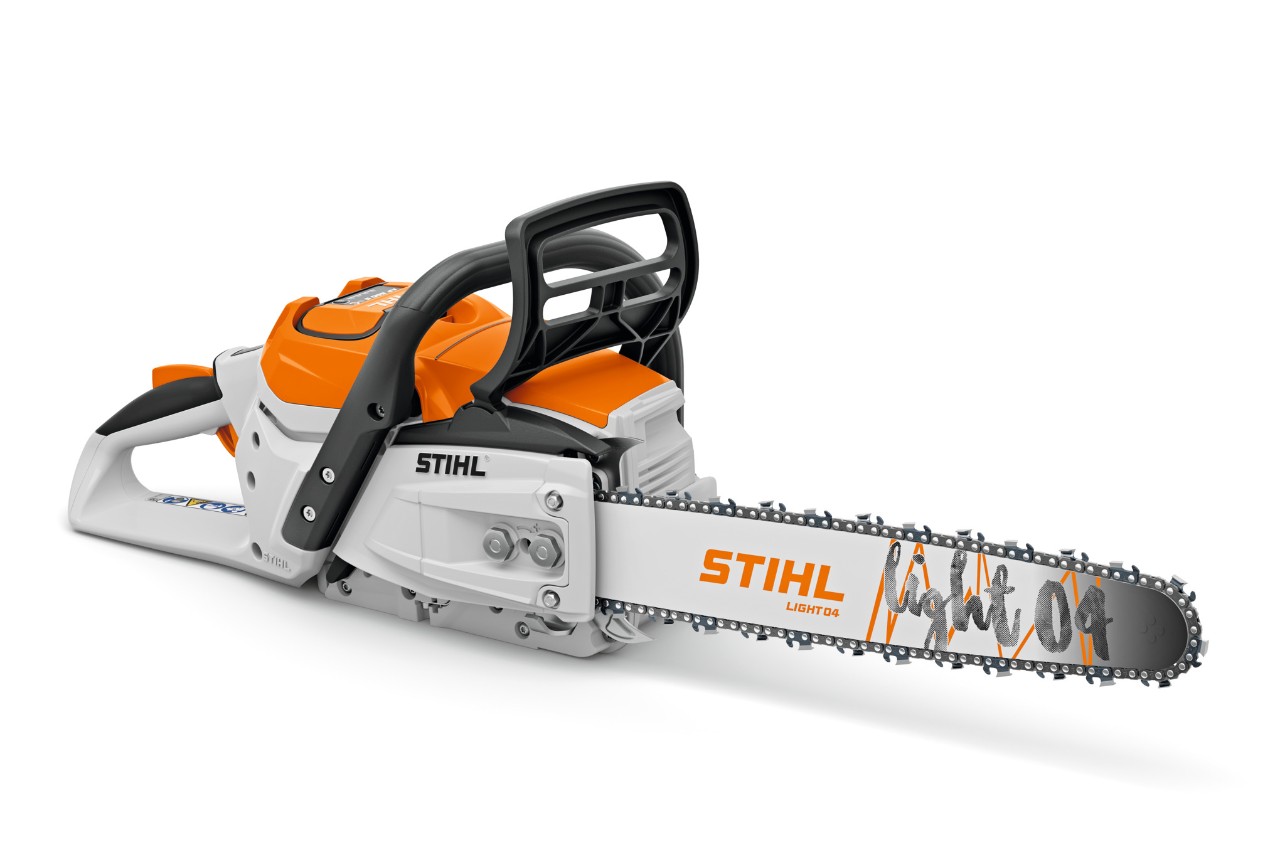 STIHL MSA 300 C cordless chainsaw with guide bar Light 04